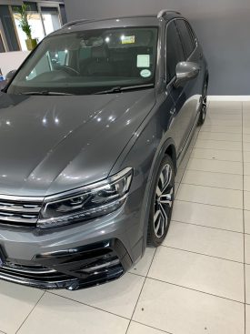 2017 Volkswagen Tiguan 2.0 TSI R-Line 4Motion A/T