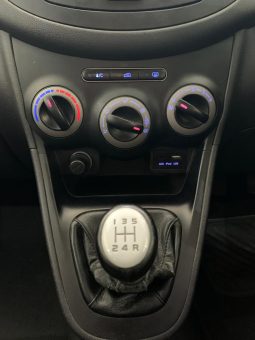 2016 Hyundai i10 1.1 full