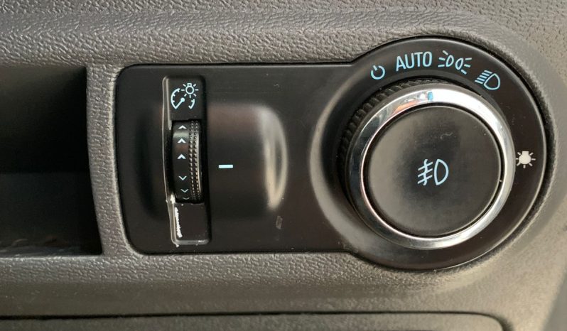 2014 Chevrolet Utility 1.8 Sport full