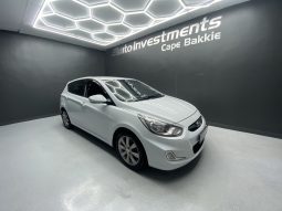 2015 HYUNDAI ACCENT 1.6 FLUID 5DR