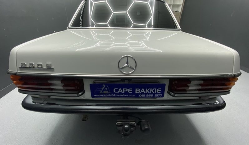 1984 MERCEDES-BENZ 230 E A/T A/C (W 123) full