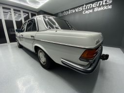 1984 MERCEDES-BENZ 230 E A/T A/C (W 123) full