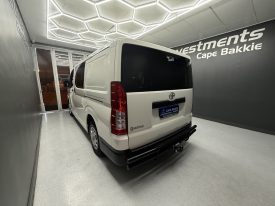 2022 TOYOTA QUANTUM 2.8 LWB CREWCAB F/C P/V