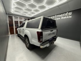 2017 ISUZU KB 300 D-TEQ LX A/T 4X4 P/U D/C