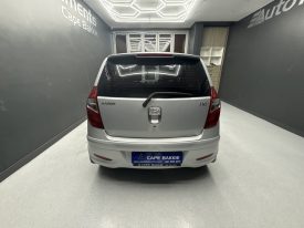 2013 HYUNDAI i10 1.1 GLS/MOTION