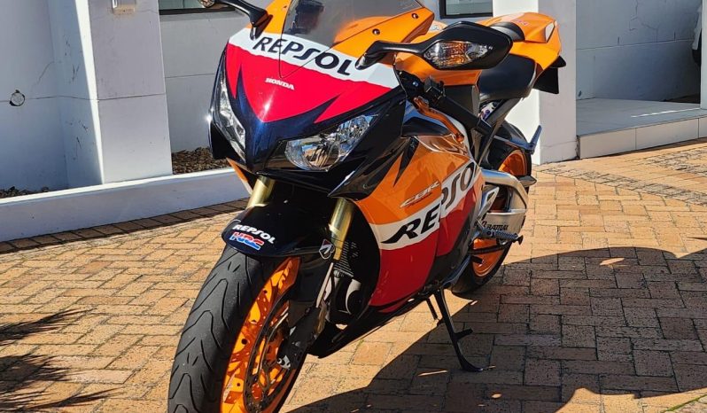 2014 HONDA 1000rr Fireblade full