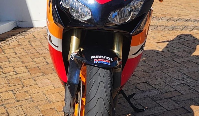 2014 HONDA 1000rr Fireblade full