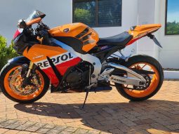 2014 HONDA 1000rr Fireblade full