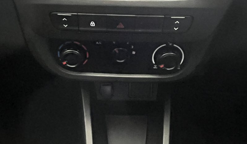 2021 Renault Kwid 10. Life full