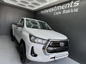 Toyota Hilux 2.4GD6 RB Raider M/T