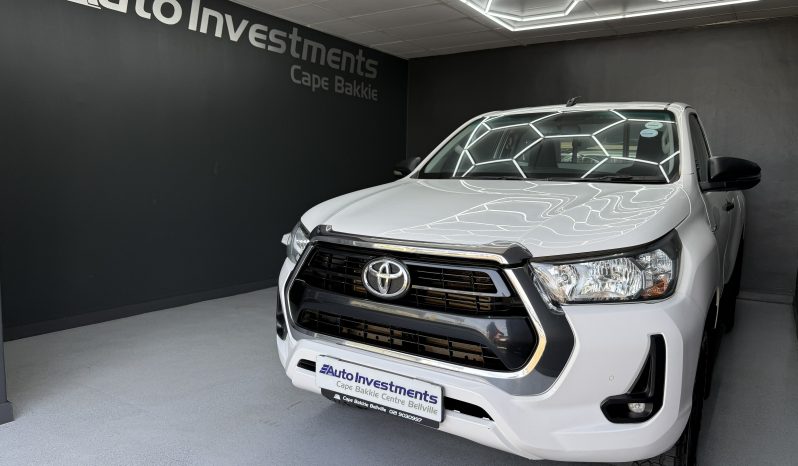 Toyota Hilux 2.4GD6 RB Raider M/T full