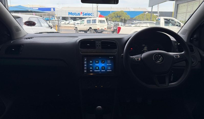Volkswagen Polo Vivo 1.4 full