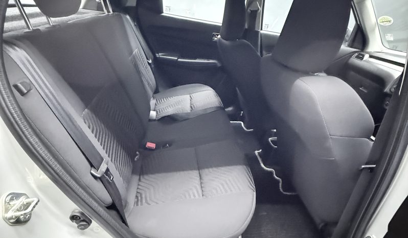 2023 Suzuki Swift Auto full
