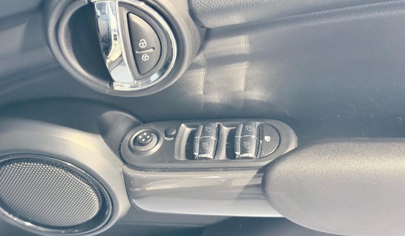 2019 Mini Cooper 5 Dr Auto full