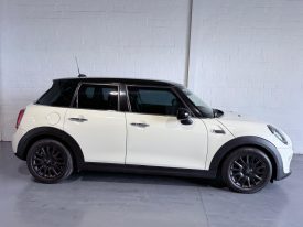 2019 Mini Cooper 5 Dr Auto